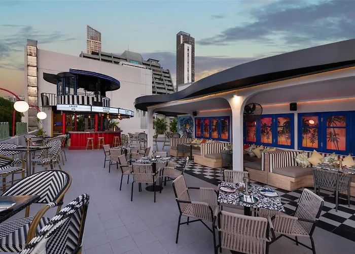 Radisson Sukhumvit 4*