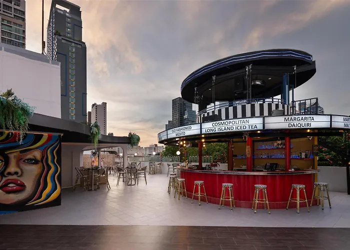 Radisson Sukhumvit 4*